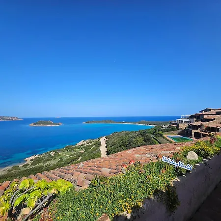Apartment Villaggio Est By World